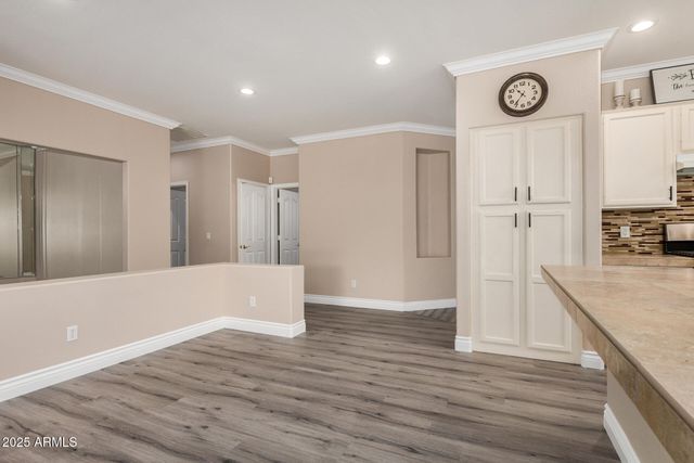 9141 W YUKON Drive, Peoria, AZ 85382