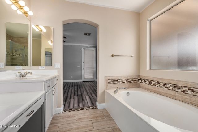 9141 W YUKON Drive, Peoria, AZ 85382