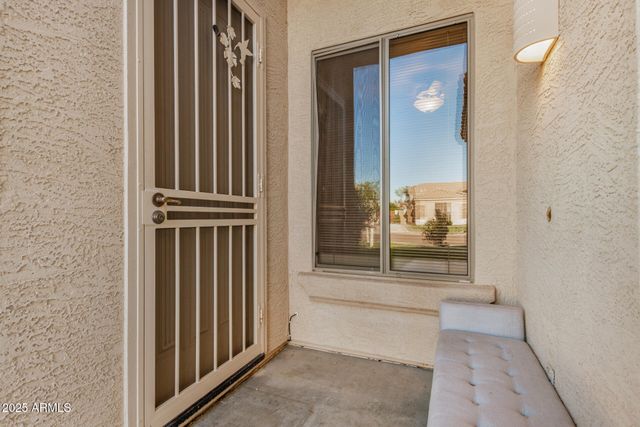 9141 W YUKON Drive, Peoria, AZ 85382