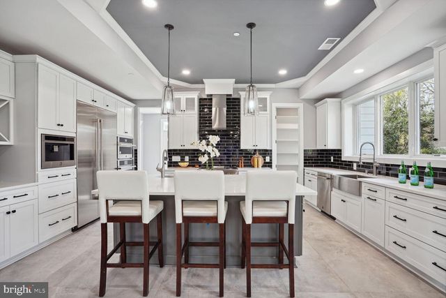 8616 JONES MILL RD, Chevy Chase, MD 20815