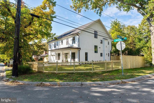 8616 JONES MILL RD, Chevy Chase, MD 20815