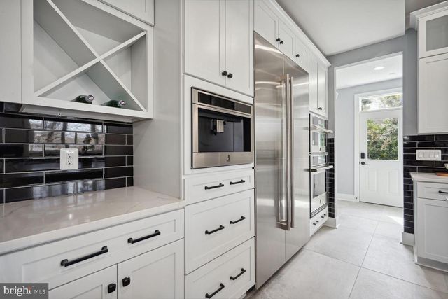 8616 JONES MILL RD, Chevy Chase, MD 20815