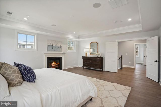 8616 JONES MILL RD, Chevy Chase, MD 20815