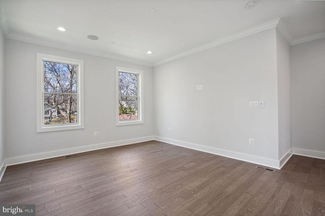 8616 JONES MILL RD, Chevy Chase, MD 20815