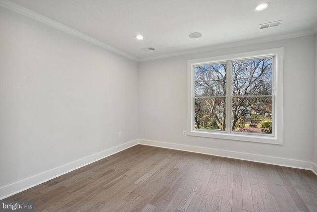 8616 JONES MILL RD, Chevy Chase, MD 20815