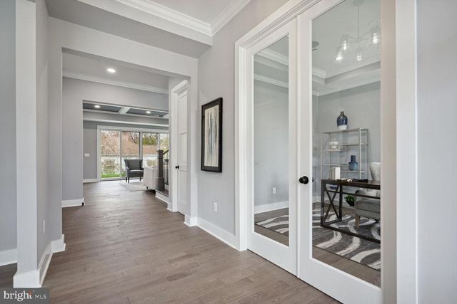 8616 JONES MILL RD, Chevy Chase, MD 20815