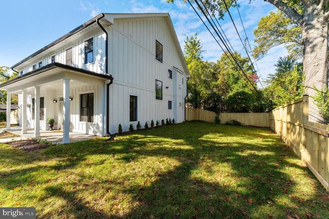 8616 JONES MILL RD, Chevy Chase, MD 20815
