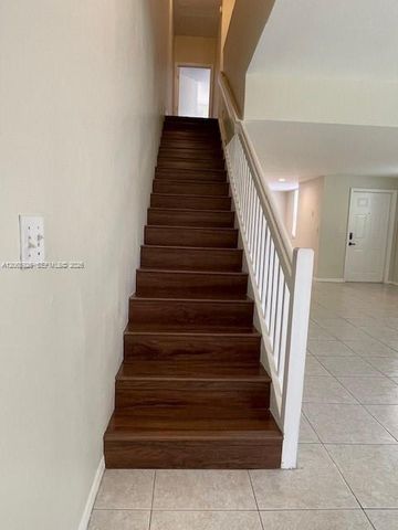 1448 Barcelona Way 1-23, Weston, FL 33327