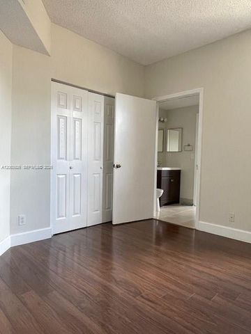 1448 Barcelona Way 1-23, Weston, FL 33327