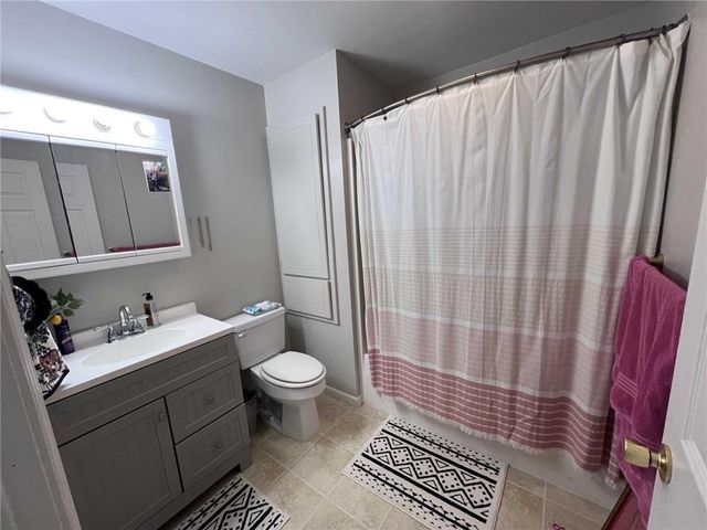 3113 Cedar Crest Lane, Chillicothe, MO 64601