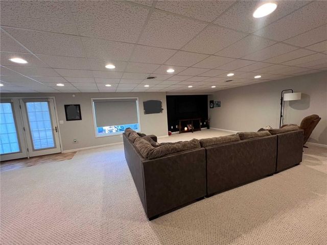 3113 Cedar Crest Lane, Chillicothe, MO 64601