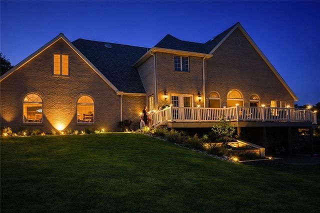 3113 Cedar Crest Lane, Chillicothe, MO 64601