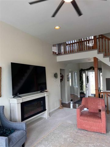 3113 Cedar Crest Lane, Chillicothe, MO 64601