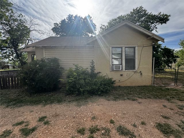 2958 Russell Avenue, Abilene, TX 79605