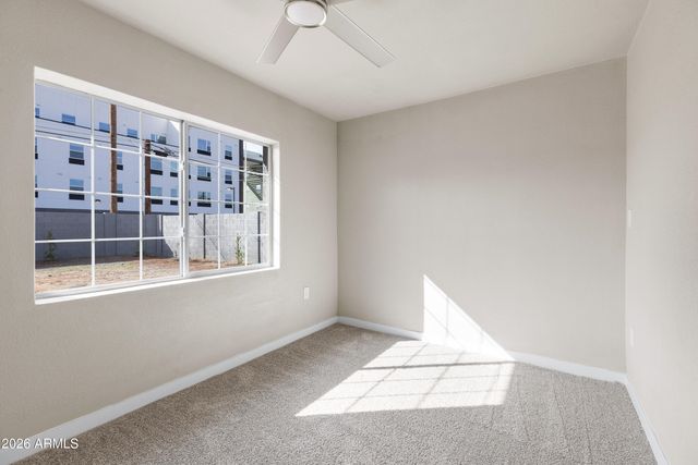 1847 E PINCHOT Avenue, Phoenix, AZ 85016