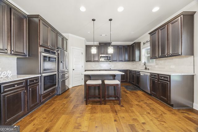 440 Homestead Circle, Forsyth, GA 31029