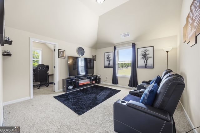 440 Homestead Circle, Forsyth, GA 31029