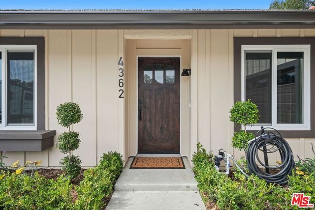 4362 Milpas Street, Camarillo, CA 93012