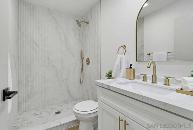 514 Jamacha Road 4J, El Cajon, CA 92019