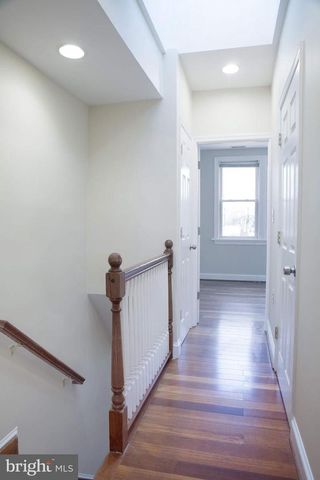 1949 H ST NE, Washington, DC 20002