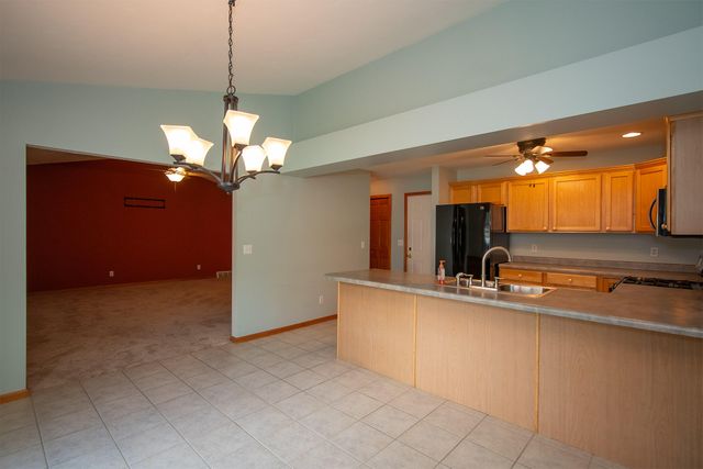 326 Goldenview Drive, Battle Creek, MI 49014