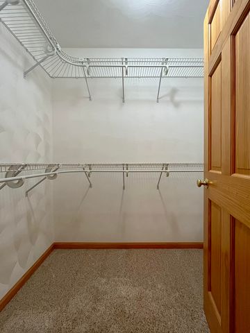 326 Goldenview Drive, Battle Creek, MI 49014