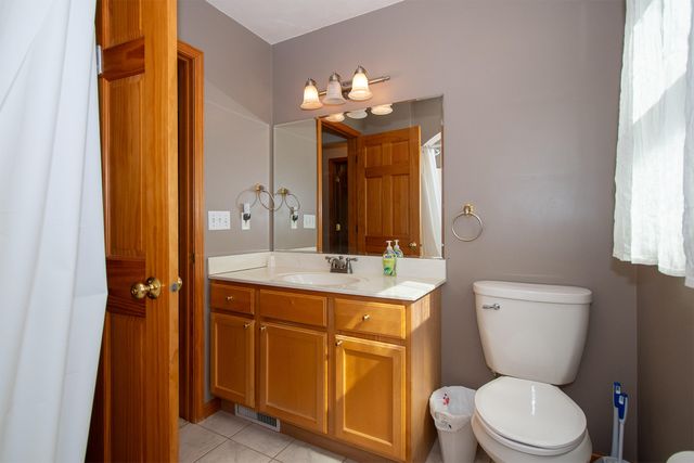 326 Goldenview Drive, Battle Creek, MI 49014