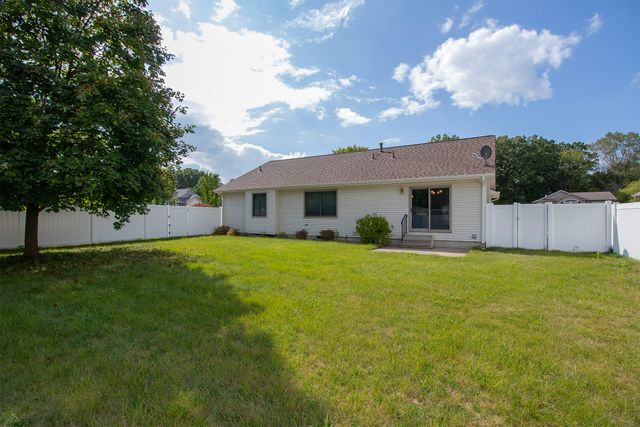 326 Goldenview Drive, Battle Creek, MI 49014