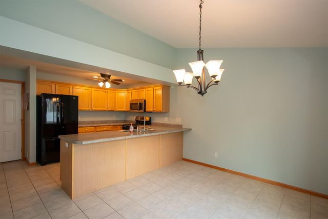 326 Goldenview Drive, Battle Creek, MI 49014