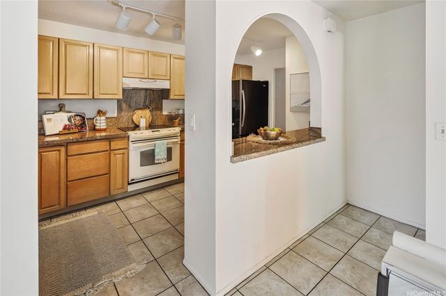 44-365 Nilu Street 109, Kaneohe, HI 96744