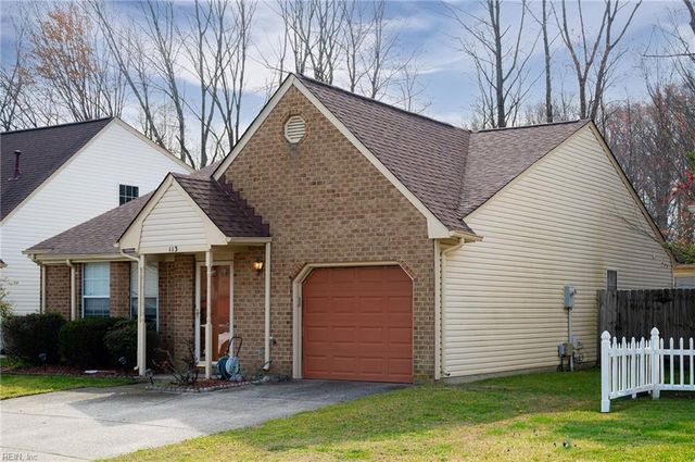 113 Kincaid LN, Hampton, VA 23666
