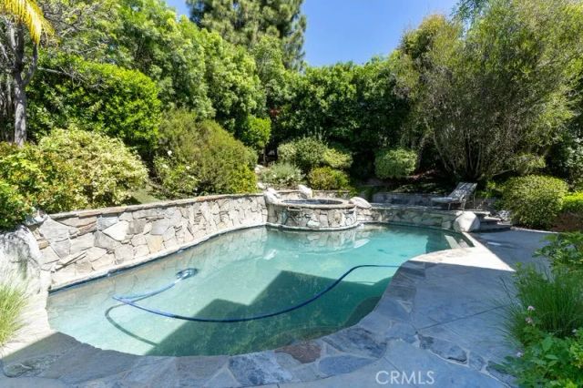 7259 Glenhaven Court, West Hills, CA 91307