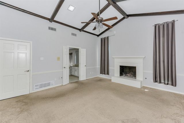 1011 Briar Hill Circle, Duncanville, TX 75137