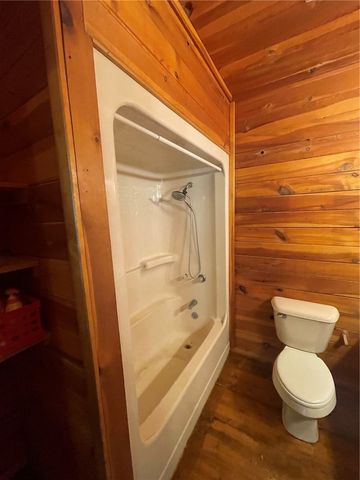 7746 Highway 221, Eureka Springs, AR 72632