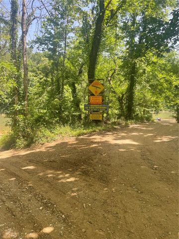 7746 Highway 221, Eureka Springs, AR 72632