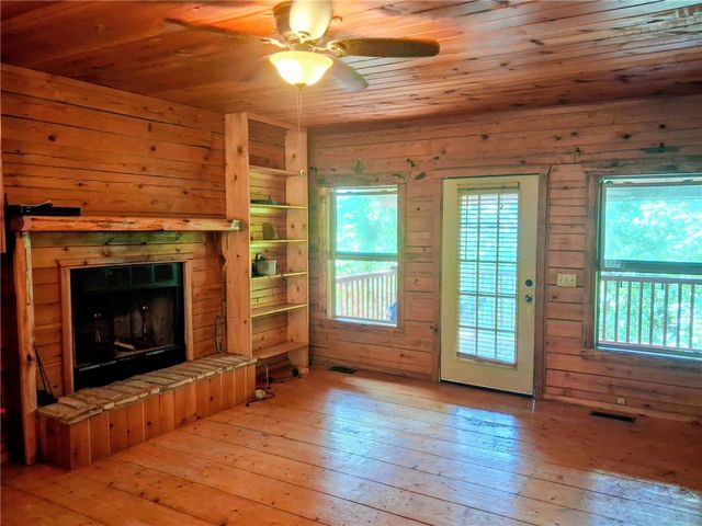 7746 Highway 221, Eureka Springs, AR 72632