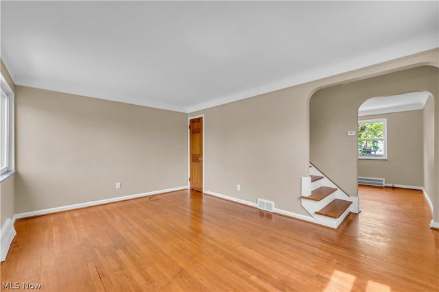 20470 Lake Shore Boulevard, Euclid, OH 44123