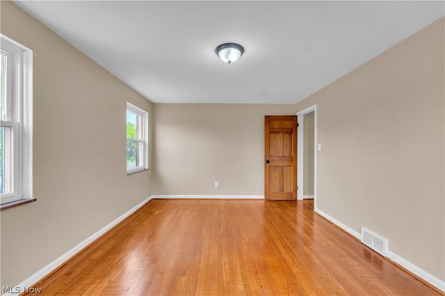 20470 Lake Shore Boulevard, Euclid, OH 44123