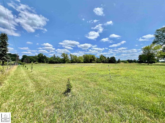 1528 Slater Road, Mayfield Twp, MI 48446