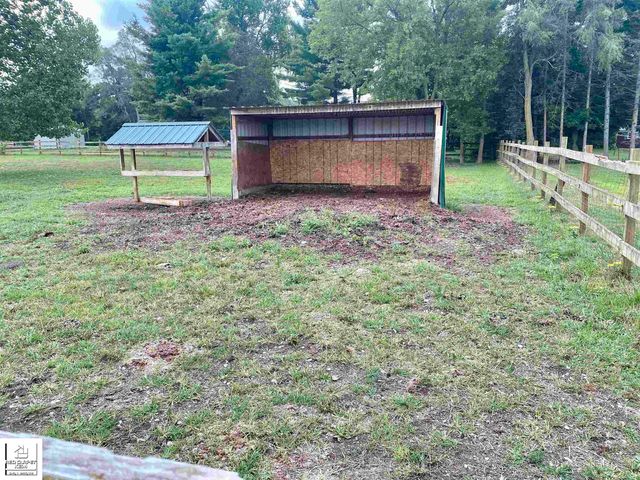 1528 Slater Road, Mayfield Twp, MI 48446