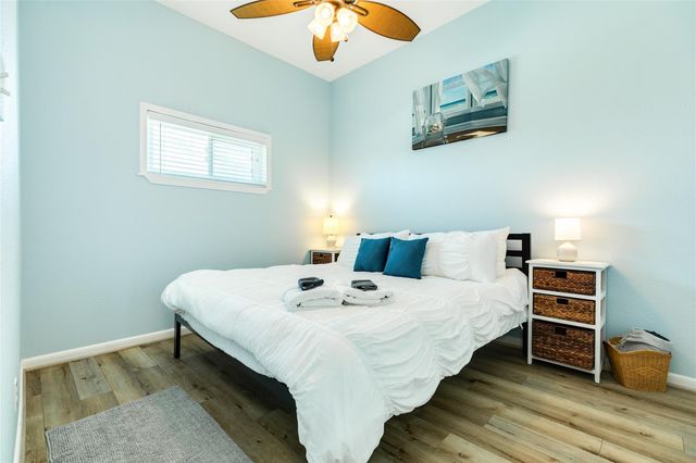 4008 Ector, Galveston, TX 77554