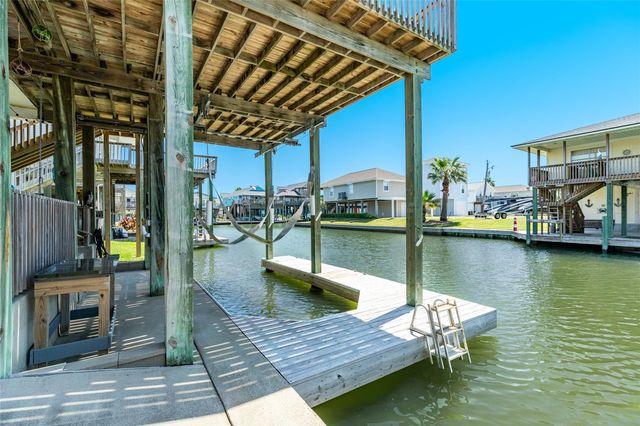 4008 Ector, Galveston, TX 77554