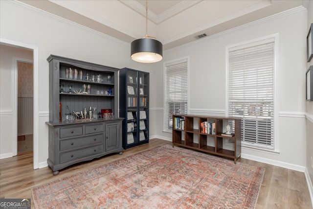 300 Hunts Landing Drive, Kathleen, GA 31047