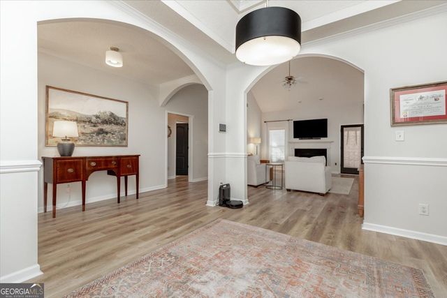 300 Hunts Landing Drive, Kathleen, GA 31047