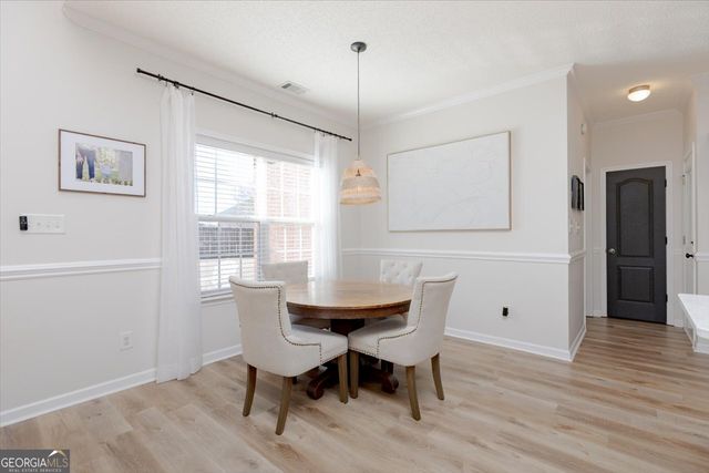 300 Hunts Landing Drive, Kathleen, GA 31047