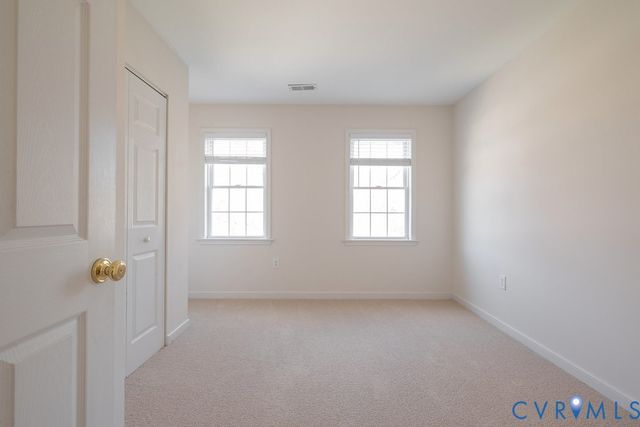 5409 Wintercreek Dr, Glen Allen, VA 23060