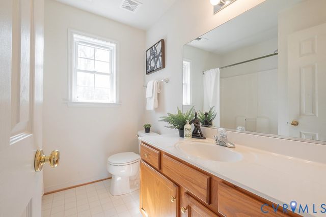 5409 Wintercreek Dr, Glen Allen, VA 23060