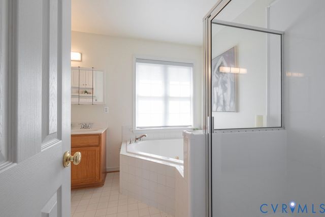 5409 Wintercreek Dr, Glen Allen, VA 23060