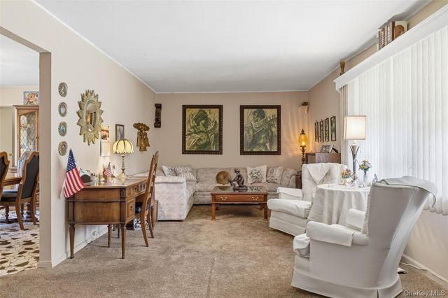 3960 Wellwood Road, Seaford, NY 11783