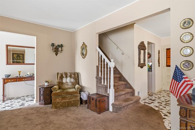3960 Wellwood Road, Seaford, NY 11783